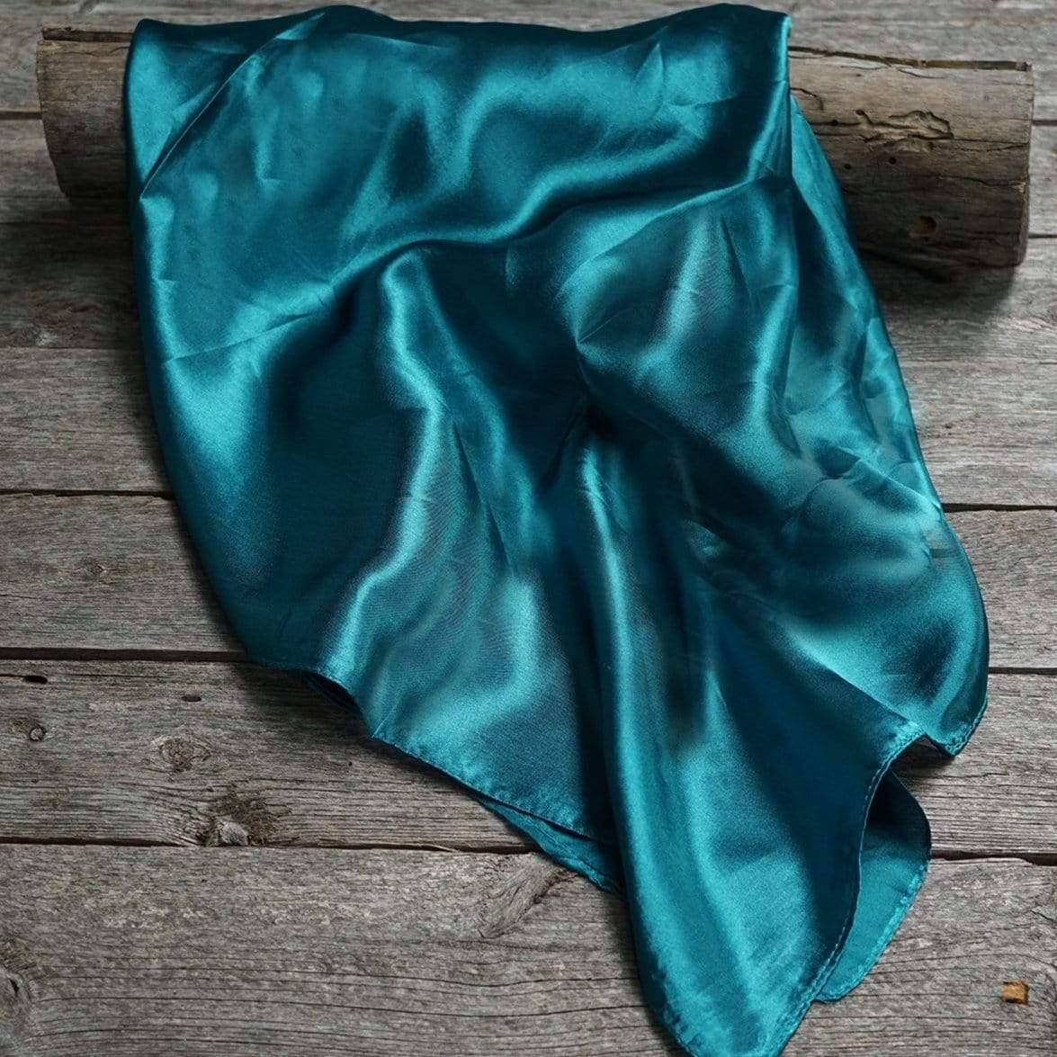 35X35" Solid Teal Wild Rag