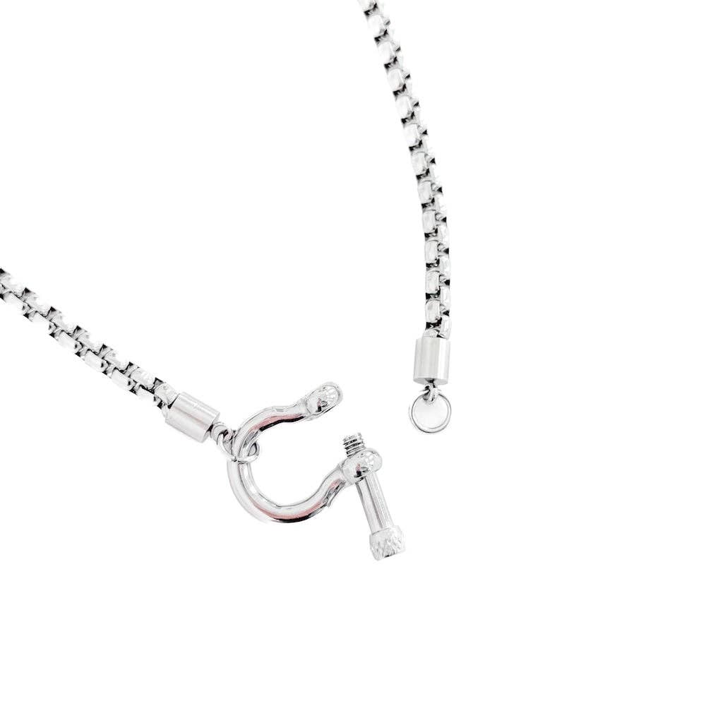 Lucky Me Toggle Necklace - WATERPROOF