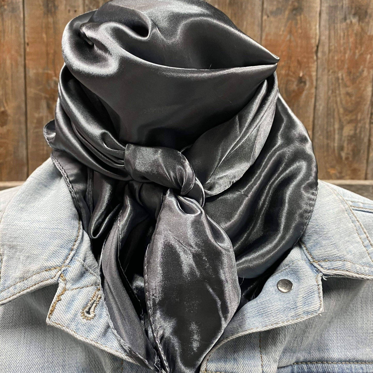 35X35" Solid Silver Wild Rag